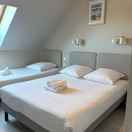 Hotel Bloom 2*